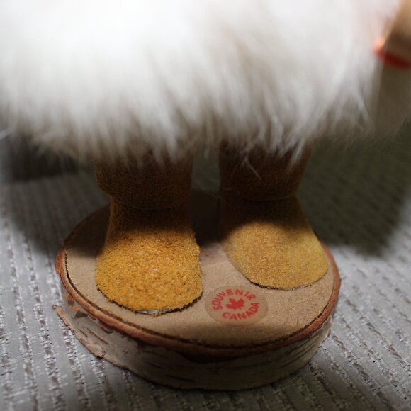 3/$77❤️Inuit Indien Art Eskimo doll real fur suede sleeping eyes St-Tite Quebec - Picture 7 of 13